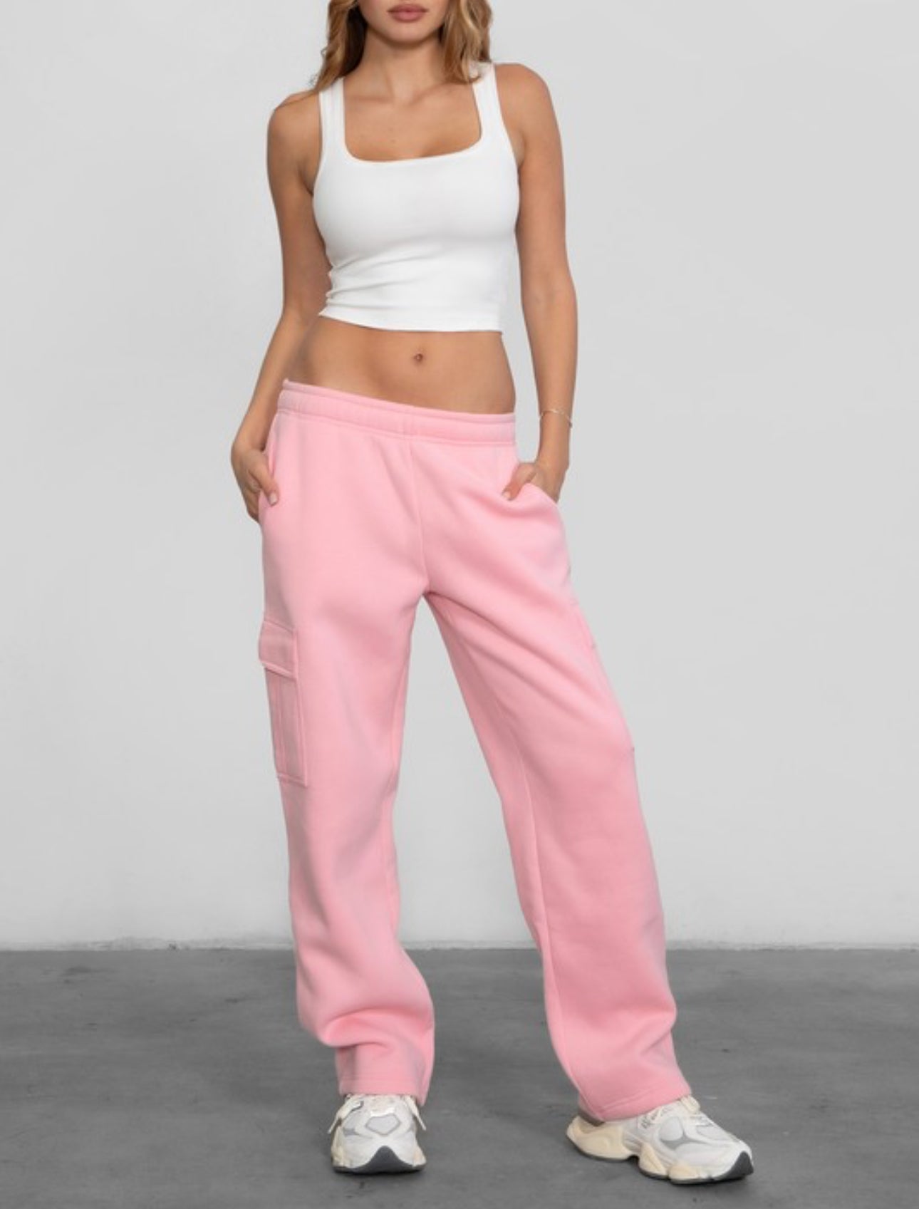 Essential Fleece Cargo Sweatpants -Blush