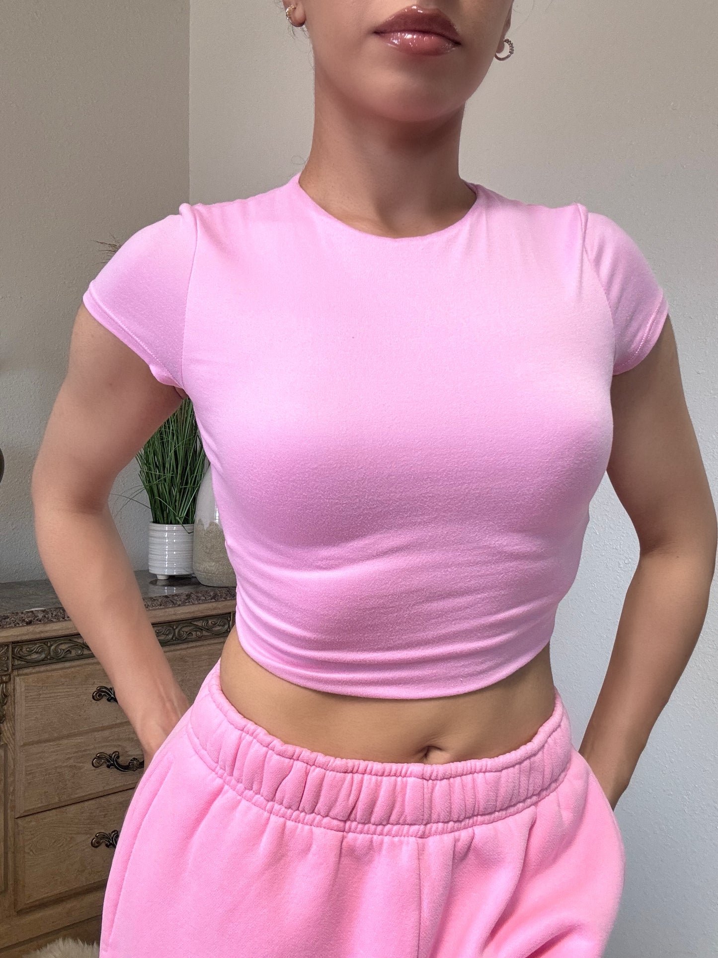 Essential Short Sleeve Crop Top -Light Pink