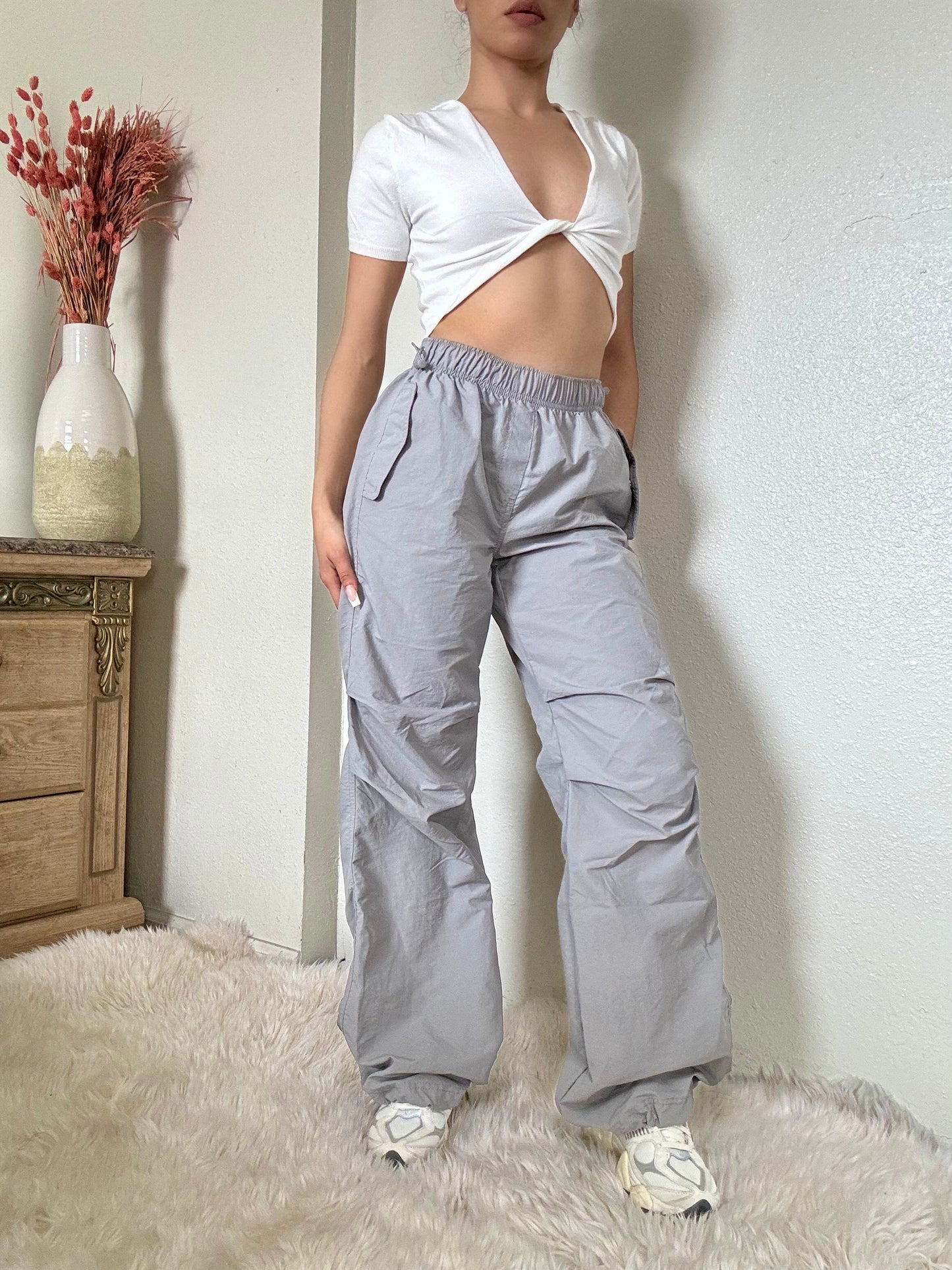 Loose Fit Parachute Pants -Grey