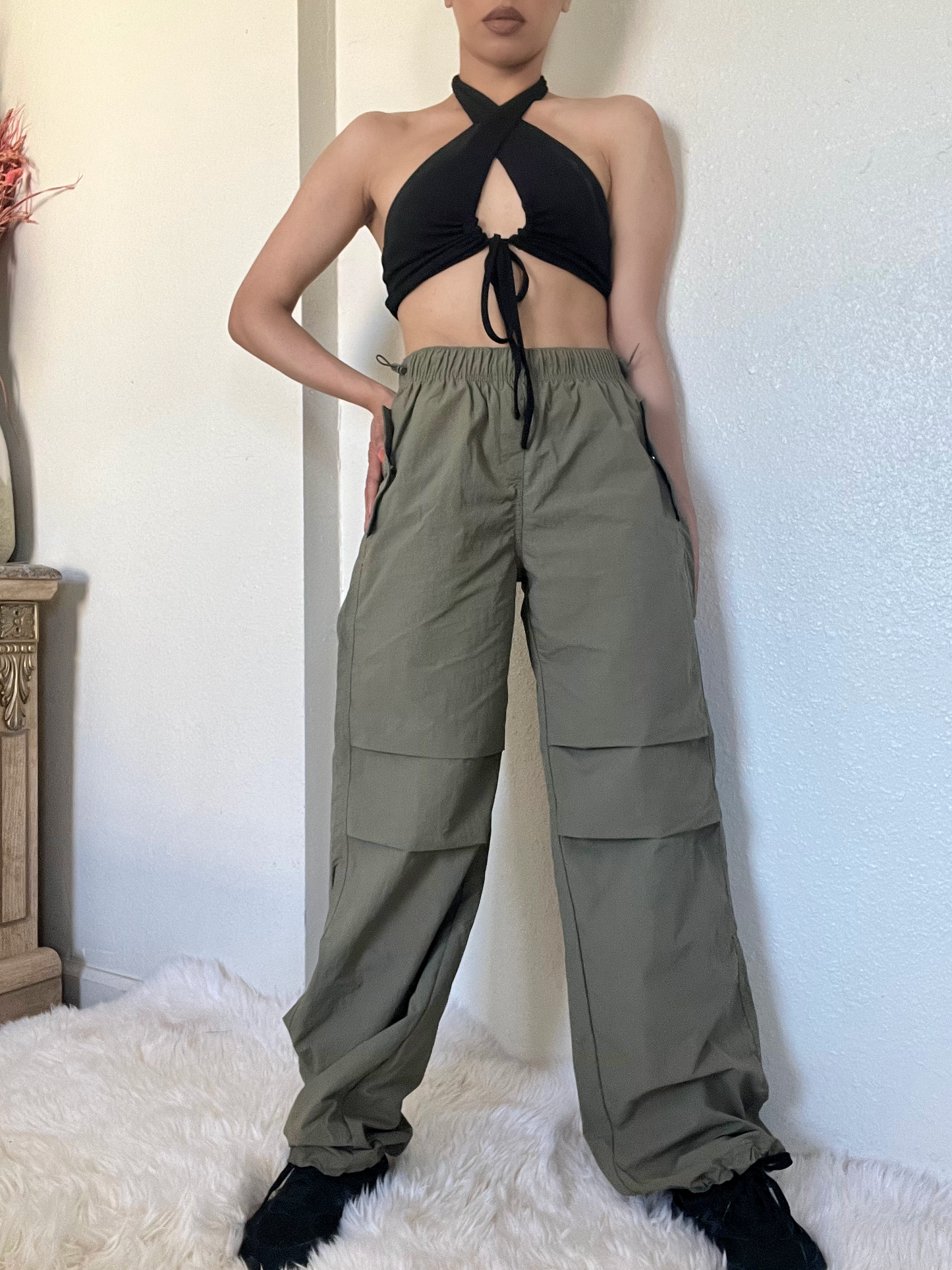 Loose Fit Parachute Pants -Olive