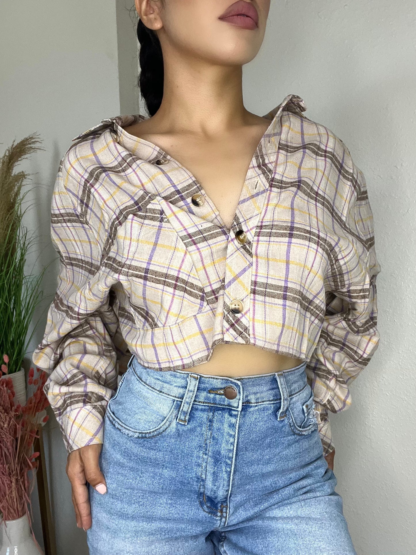 Juno Cropped Plaid Shirt -Beige