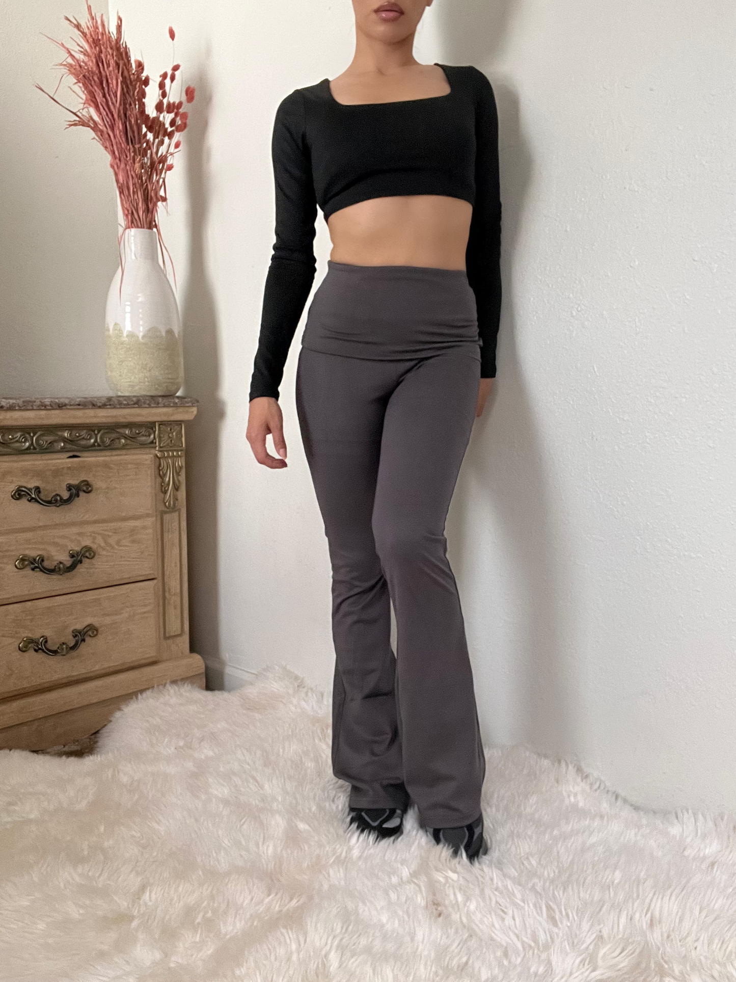 Essential Flare Fold Over Leggings -Grey