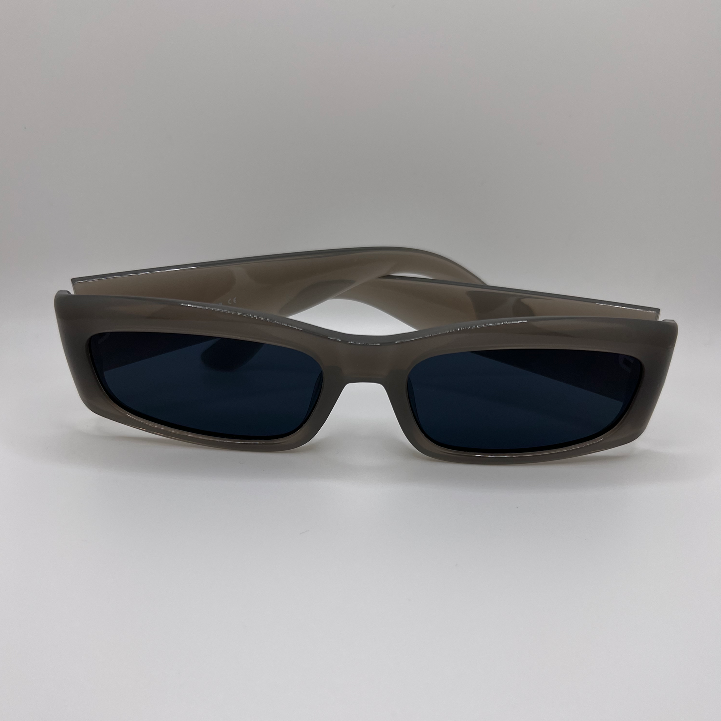 Tinted Bar Sunglasses -Charcoal