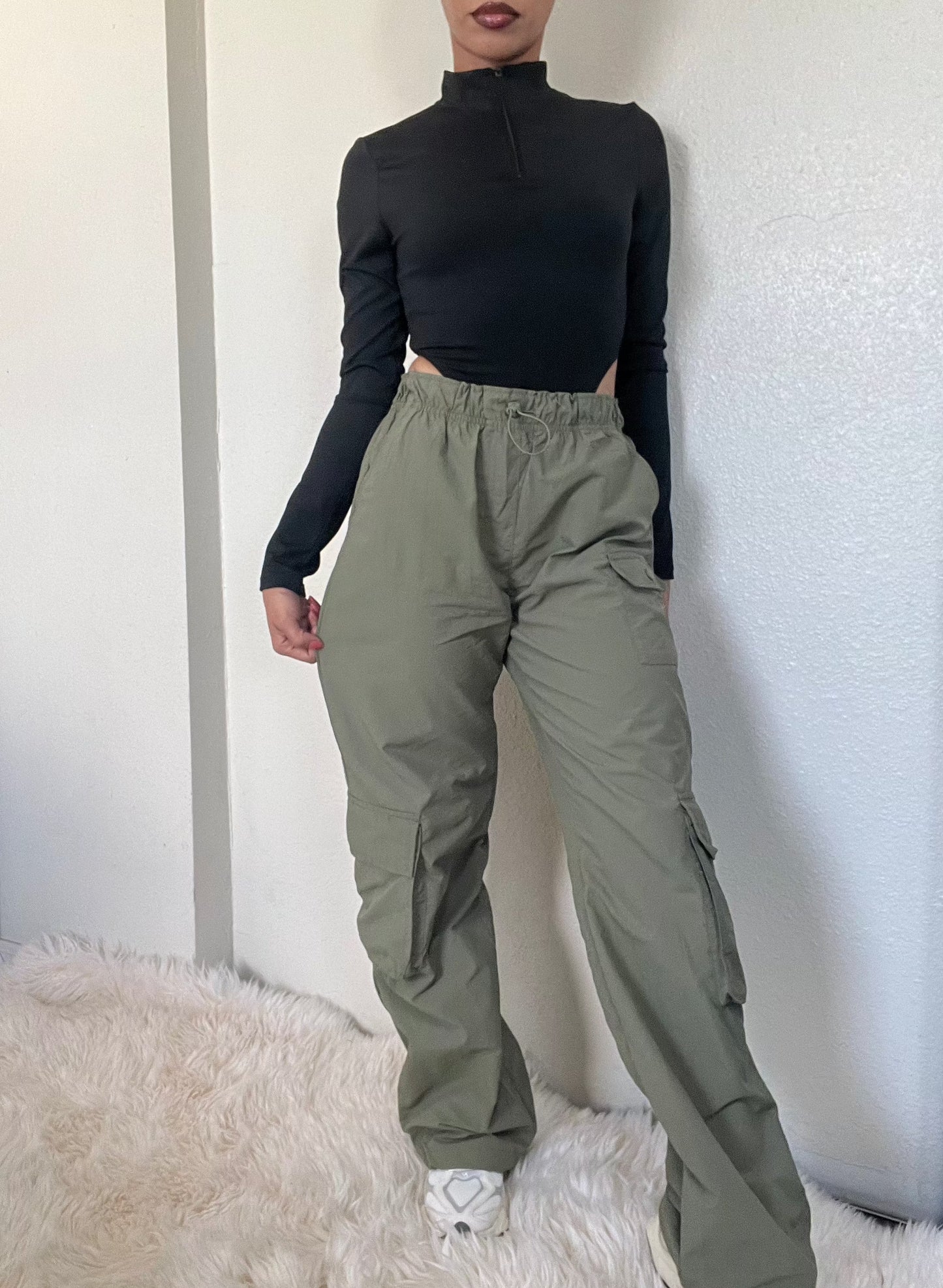 Toggle Detail Parachute Cargo Pant -Olive