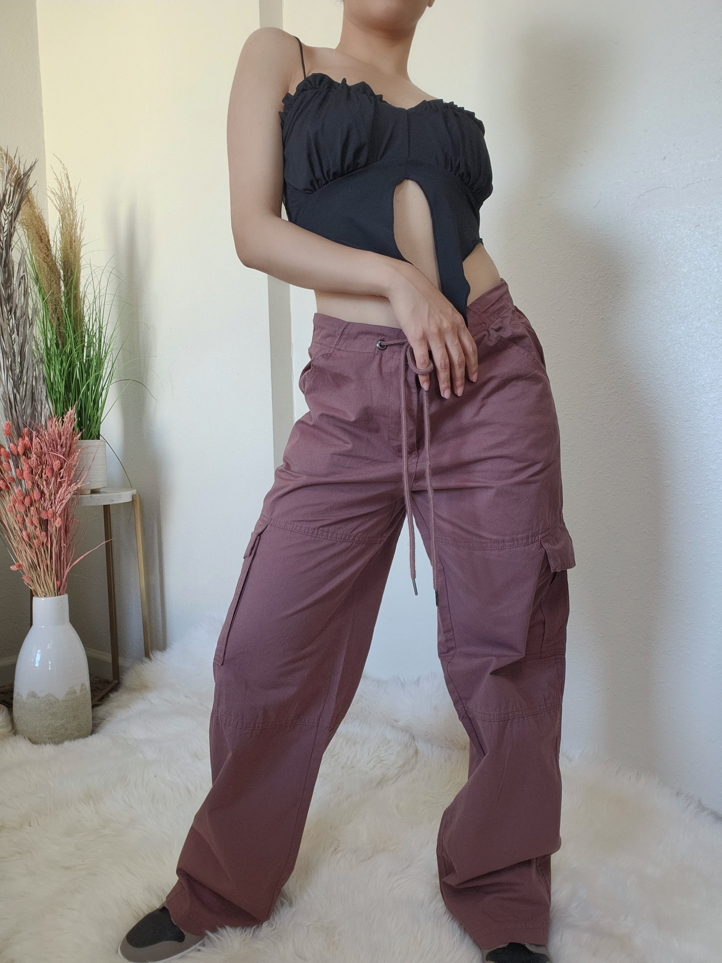 Parachute Cargo Pants -Brown