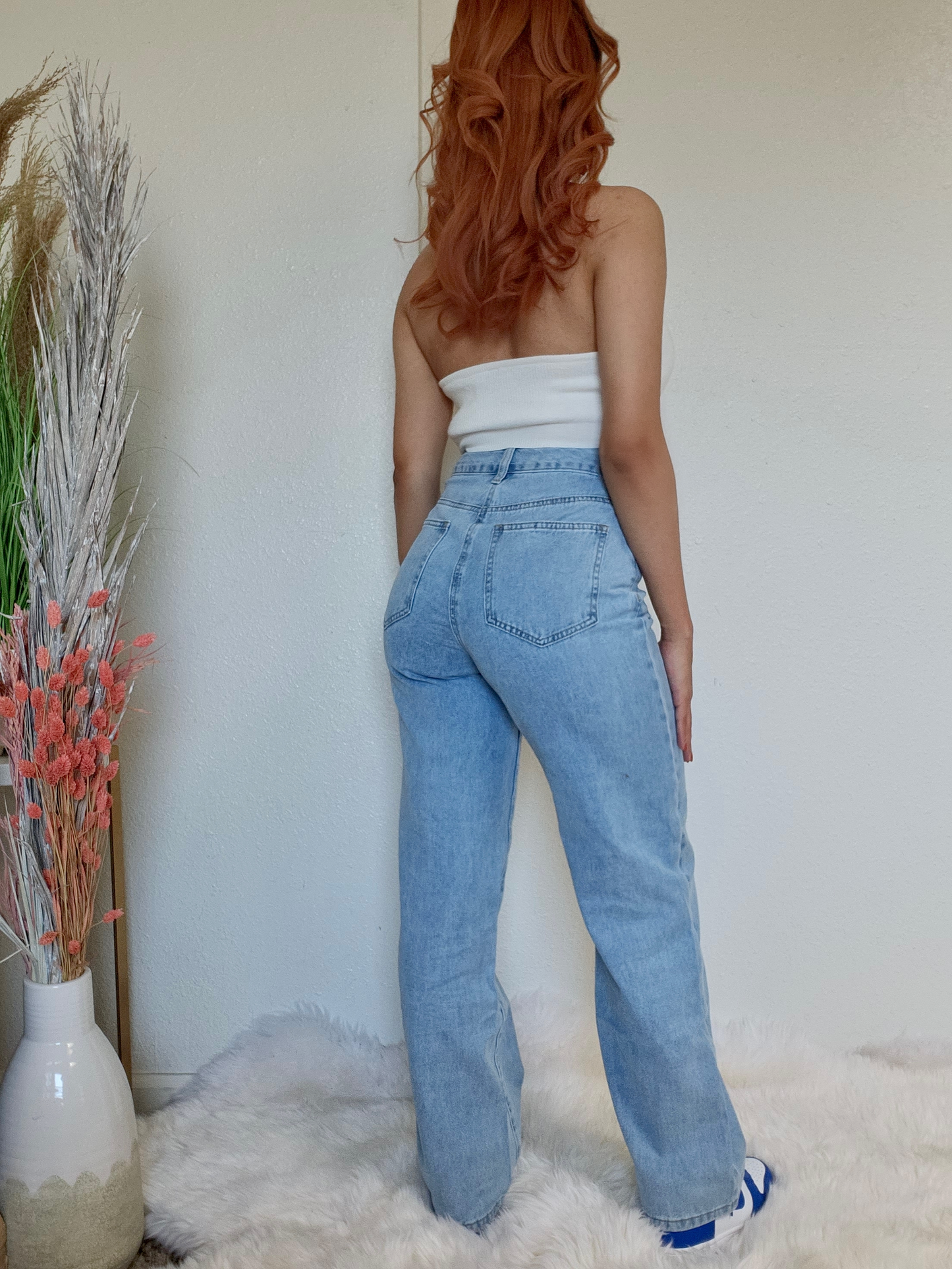 Straight Leg Mom Jeans -Light Blue
