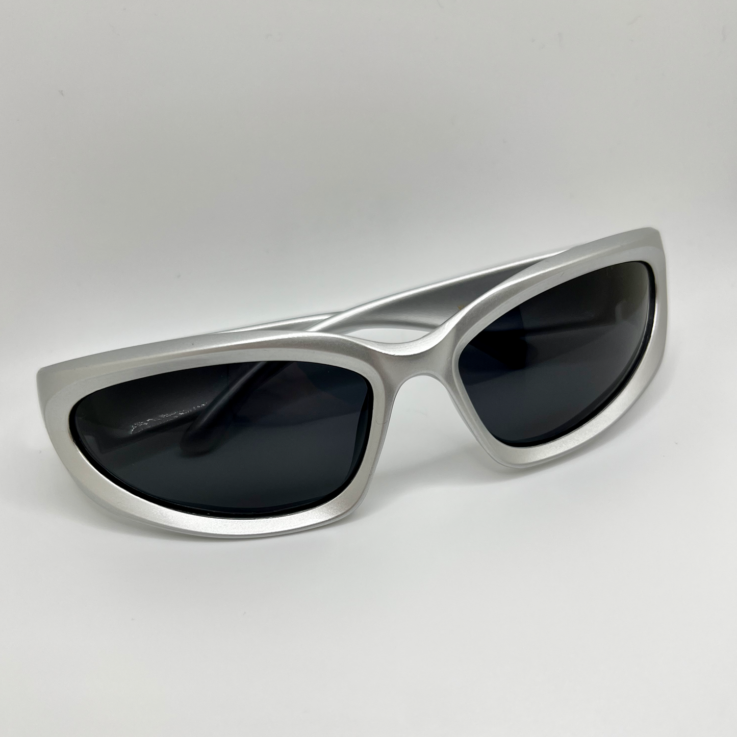 Polarized Sunnies -Black/Silver