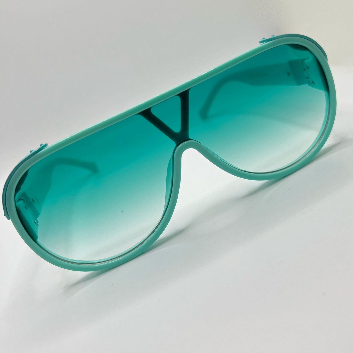 Retro Sunnies- Green
