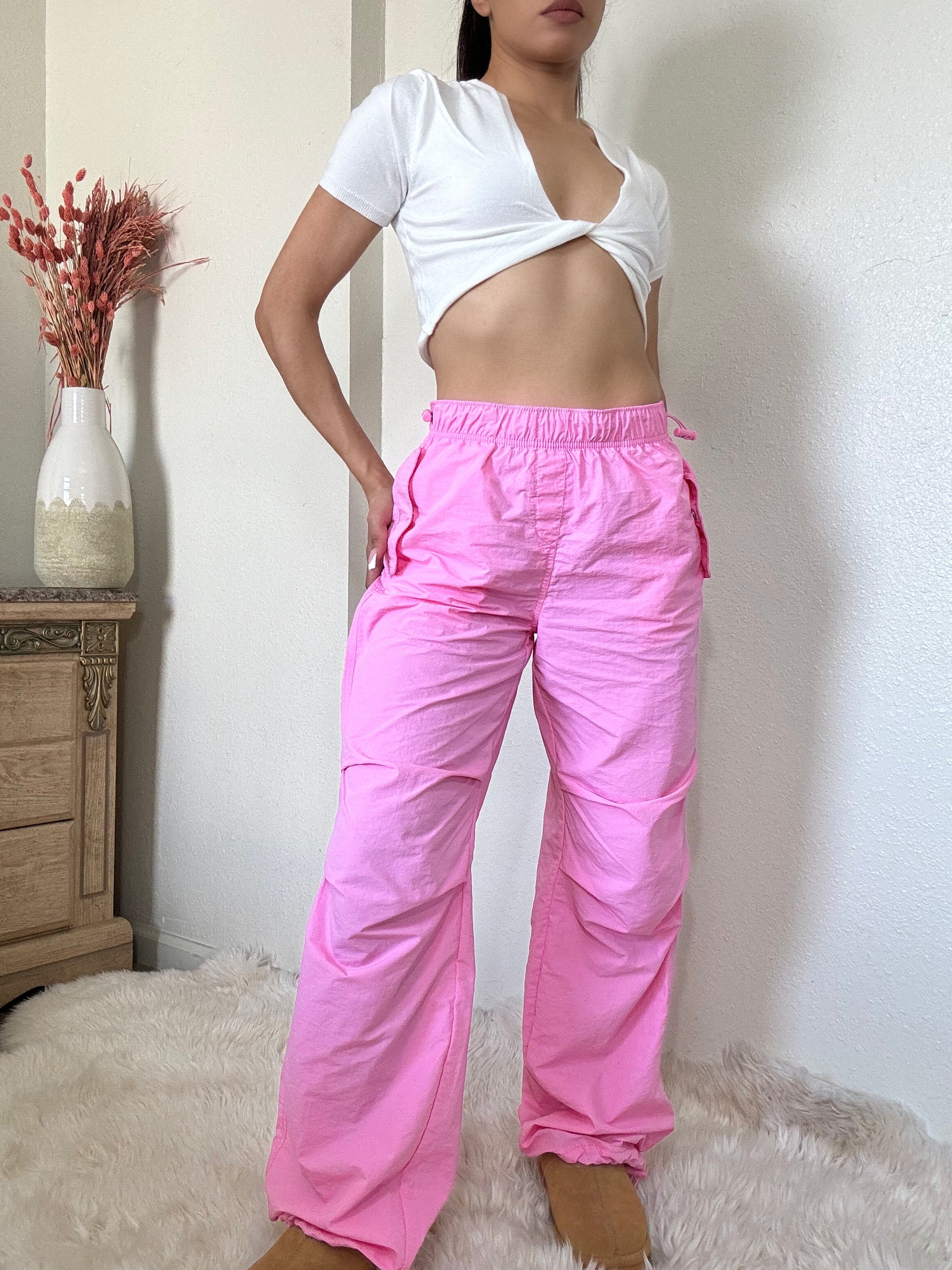 Loose Fit Parachute Pants -Pink – Modish Paradise Loose Fit Parachute Pants -Pink – Modish Paradise