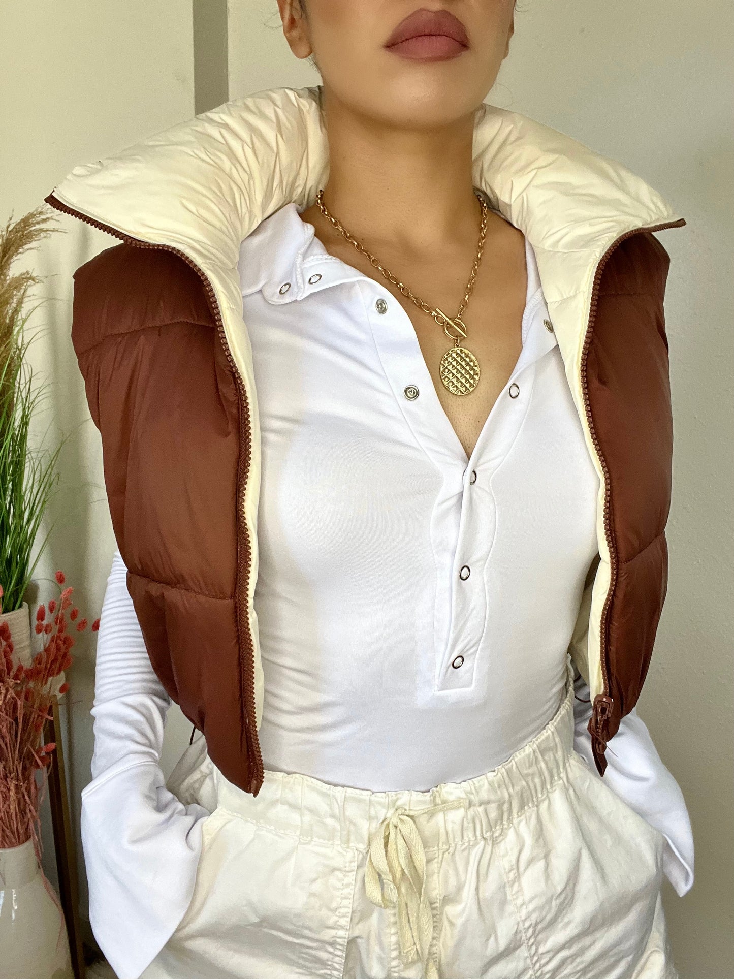 Cropped Reversible Vest -Brown/Cream