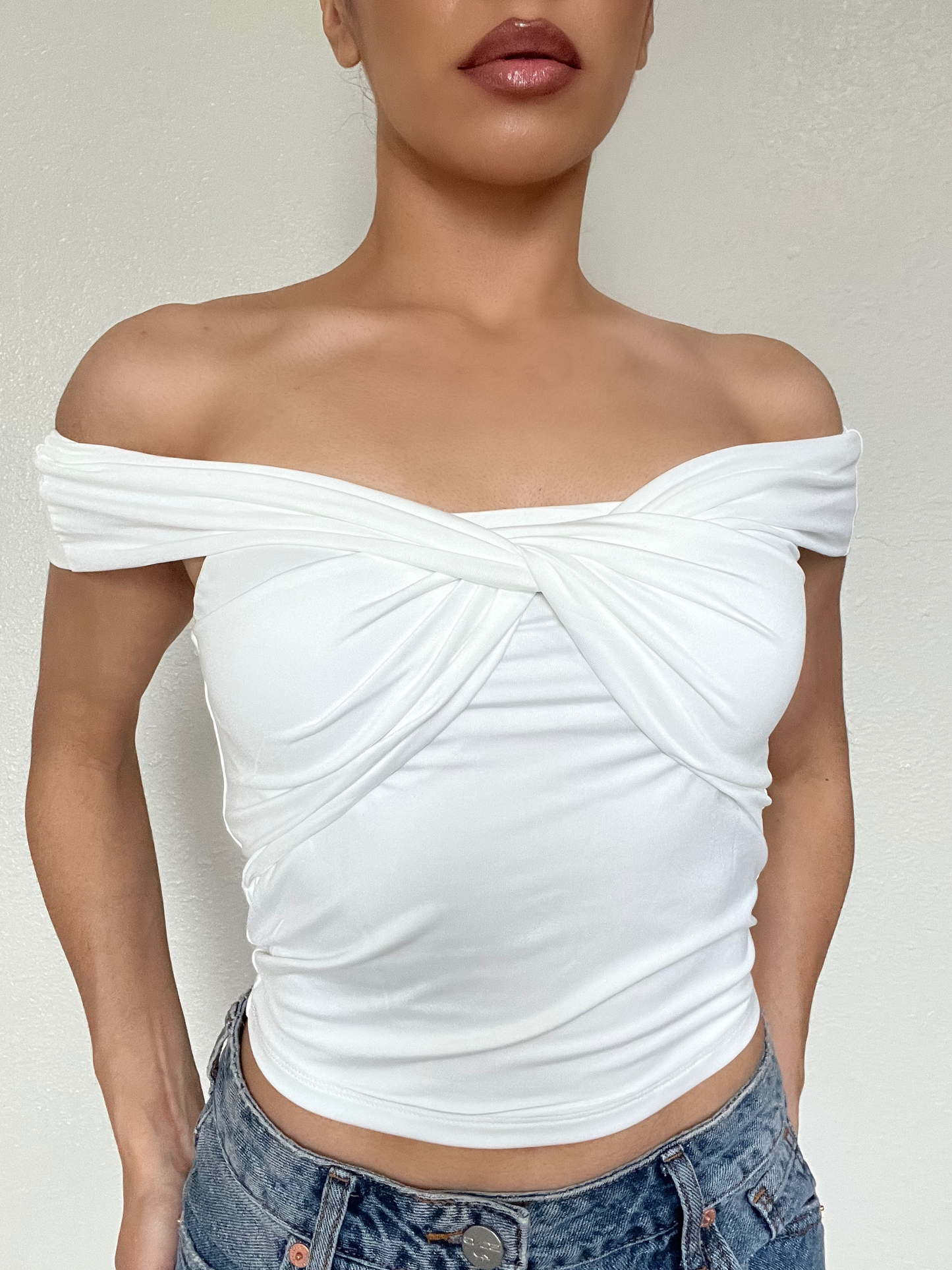 Off Shoulder Short Sleeve Top -White