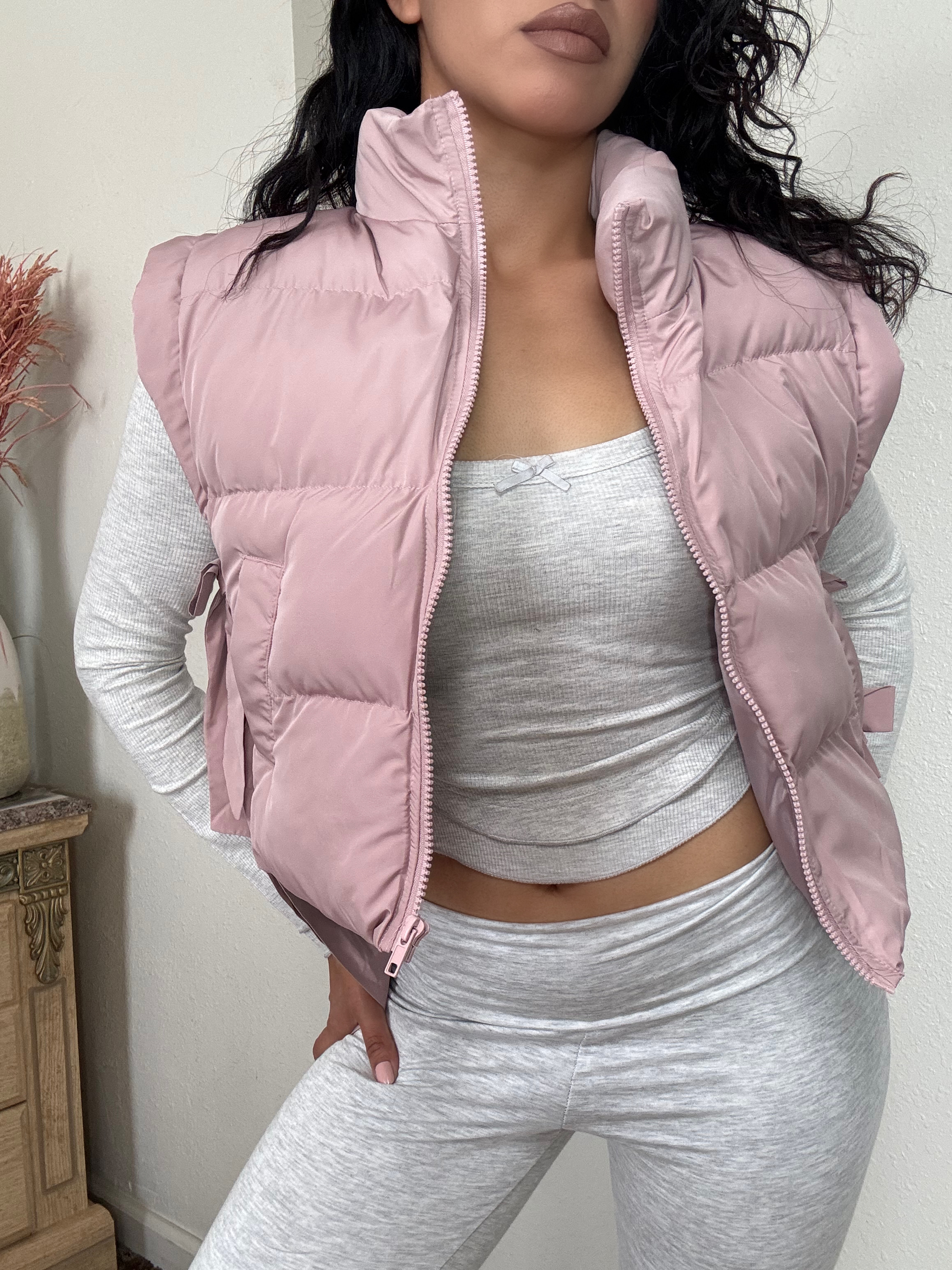 Side Bow Tie Cropped Puffer Vest Blush