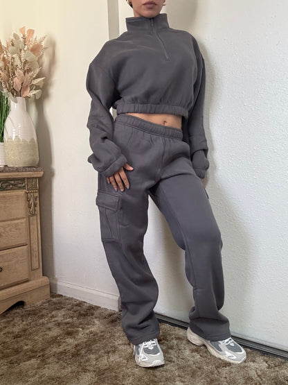 Essential Fleece Cargo Sweatpants -Graphite