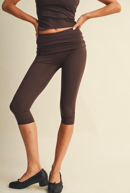 Ultra Soft Capri Leggings (Brown)