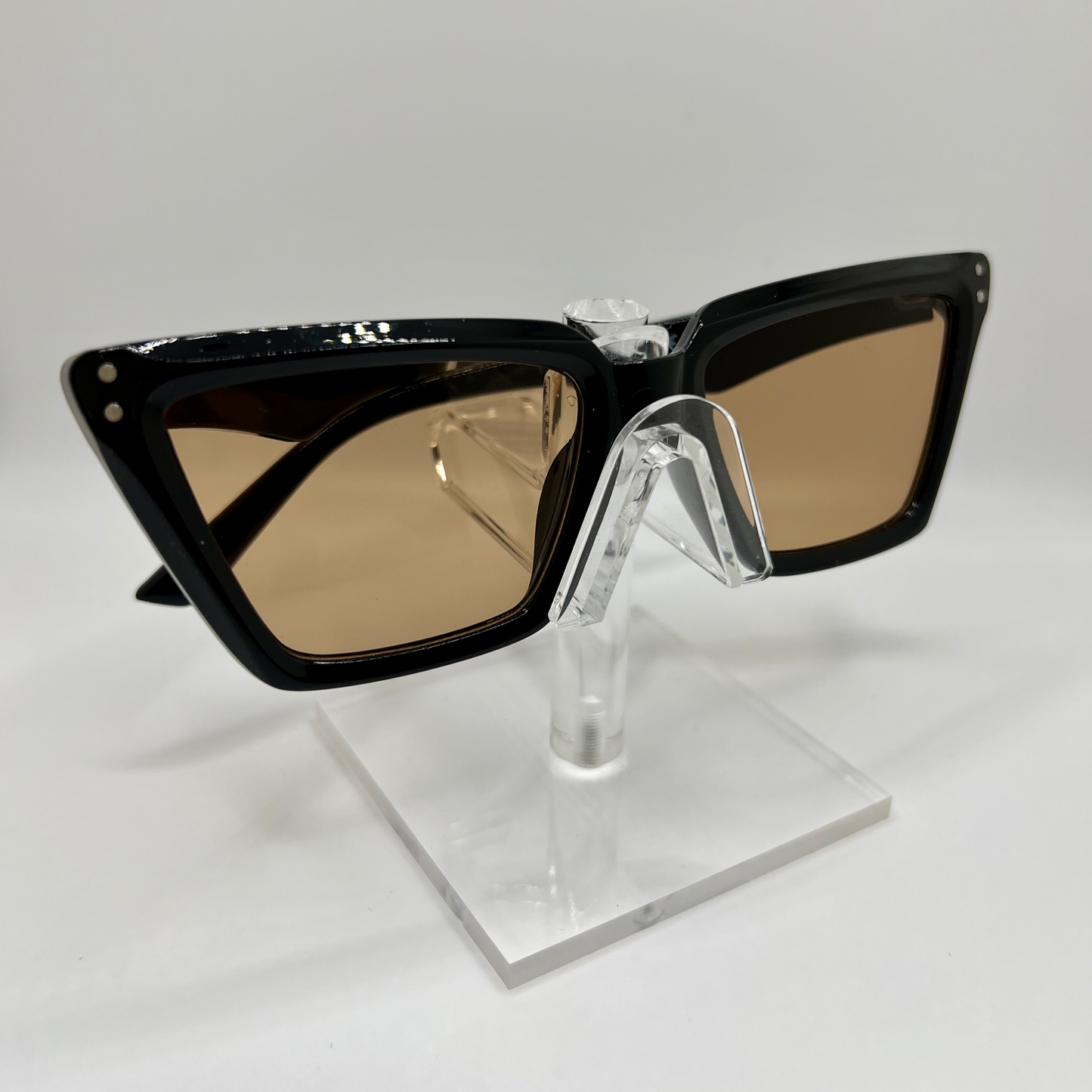 Retro Cat Eye Sunnies -Black/Brown