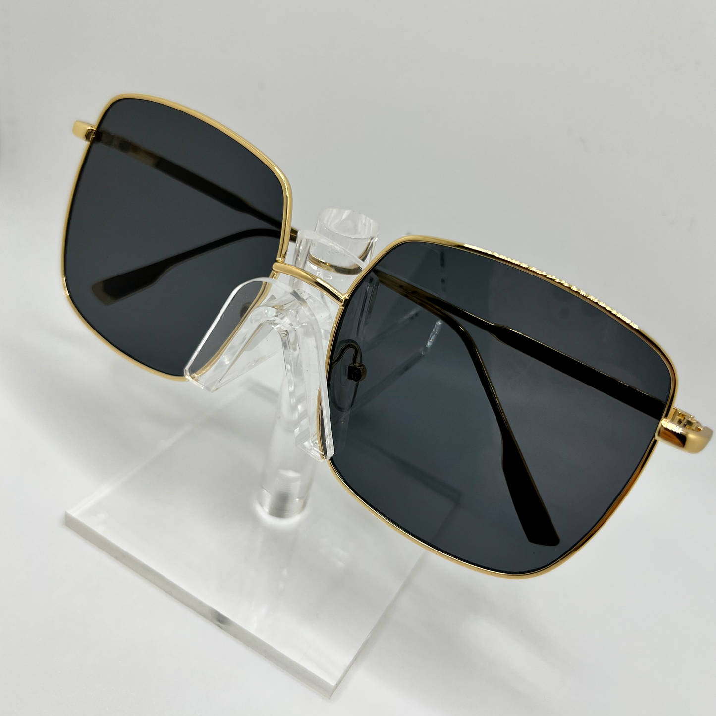 Square Sunglasses -Black